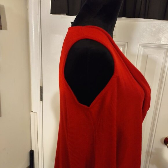 NICK VERREOS COLD SHOULDER-DEEP RED SWEATER-LONG SLEEVES-LIKE NEW-SIZE: 3X - Picture 4 of 9